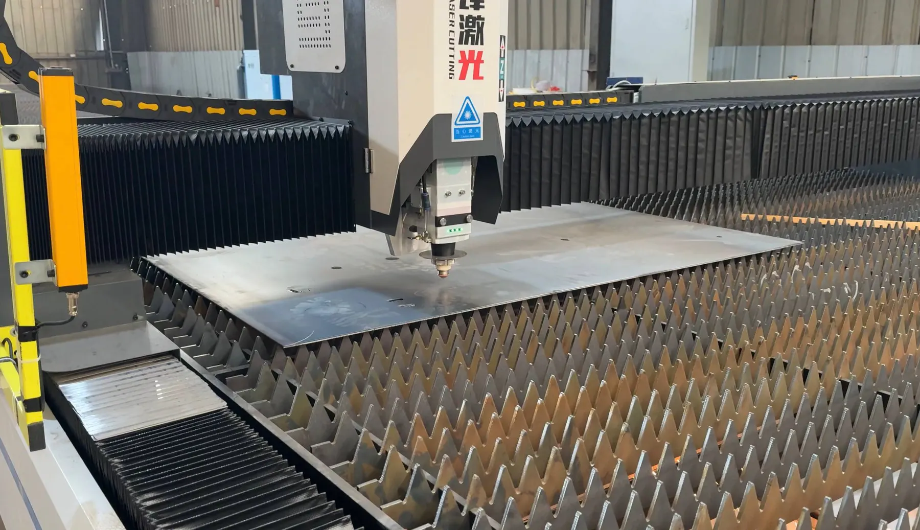 CNC laser cutting equipment